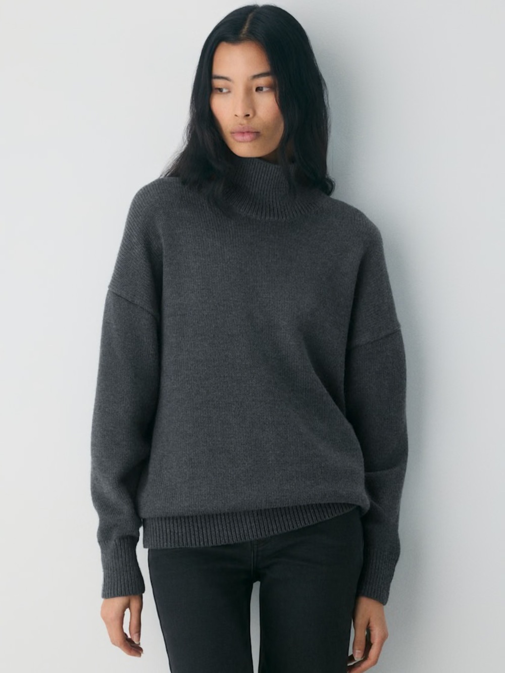 NWT - Aritzia Chunky Merino Wool Turtleneck - Heather Charcoal - Size Small